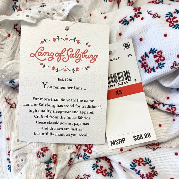 NWT Lanz of Salzburg Long Sleeve Christmas Wreath Print Nightgown - White - XS - Picture 8 of 9